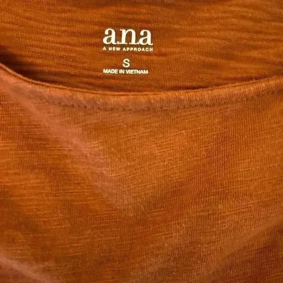 Ana women’s size small rust, cognac, nutmeg colored 3/4 length sleeve top - Picture 2 of 3